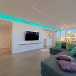 Seafront Luxury With Private Parking By Host Hero Διαμέρισμα *