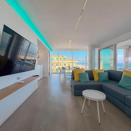 Seafront Luxury With Private Parking By Host Hero *