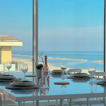 Seafront Luxury With Private Parking By Host Hero *
