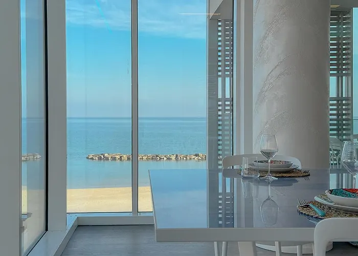 Seafront Luxury With Private Parking By Host Hero * Civitanova Marche