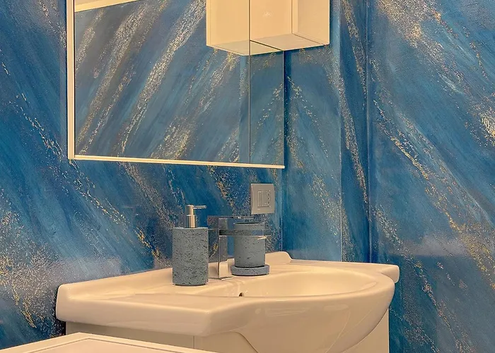 Apartment Seafront Luxury With Private Parking By Host Hero