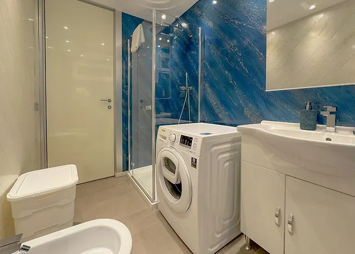 Apartment Seafront Luxury With Private Parking By Host Hero *